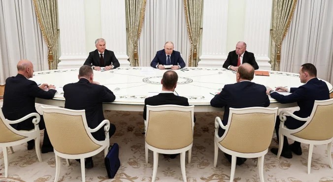 Парламентские партии своей работой должны оправдать доверие россиян — Путин