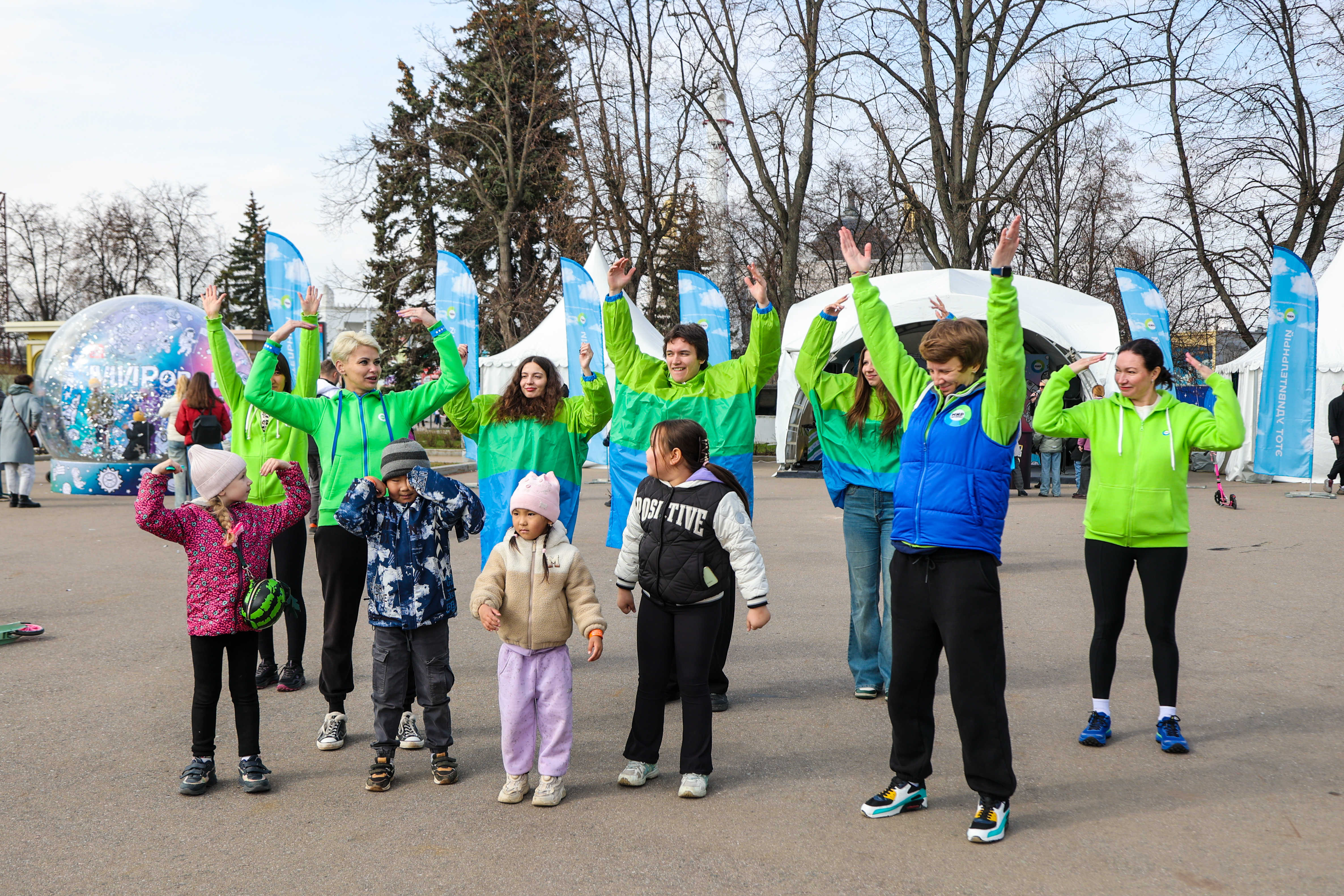 «МИРофонцы» провели «МИРовой космический квест» на ВДНХ