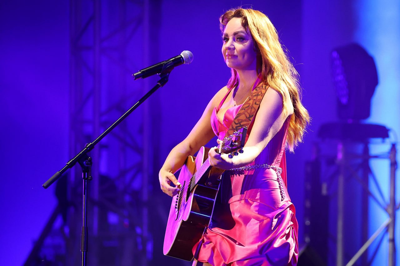 Максим анонсировала художественный фильм о себе