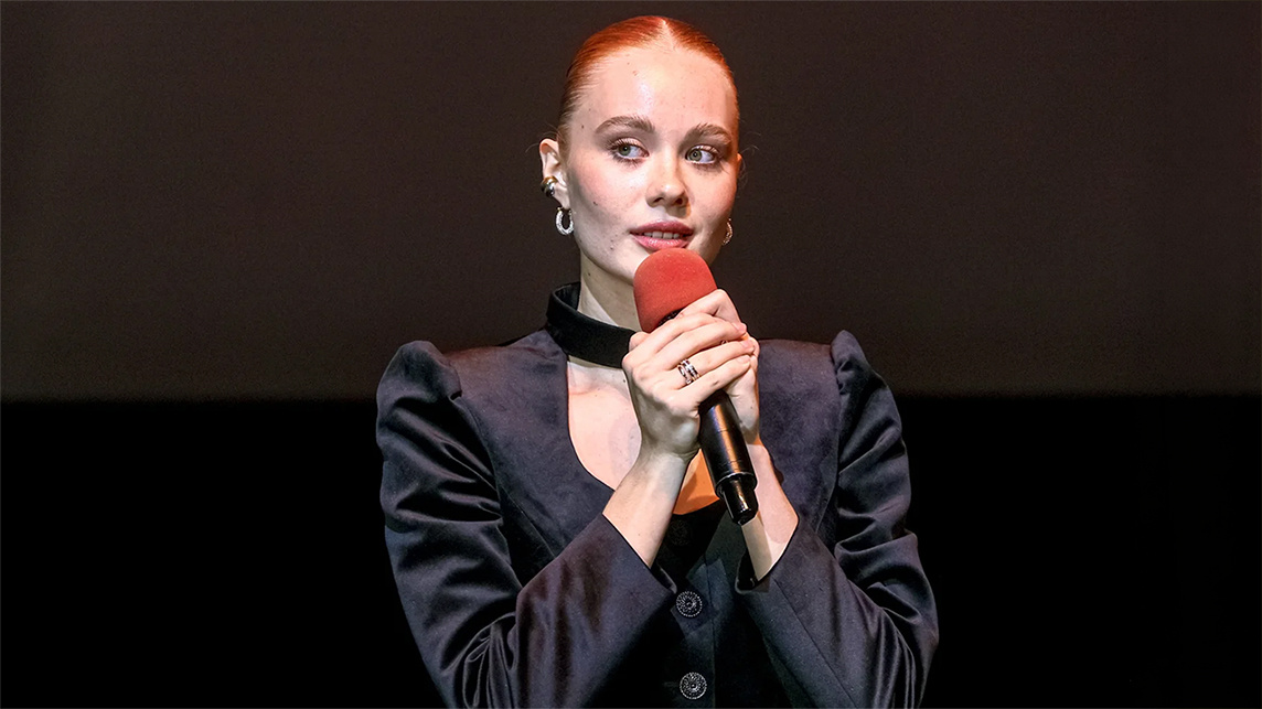 23-летняя дочь актера Александра Михайлова перестала скрывать роман с 44-летним Петром Рыковым