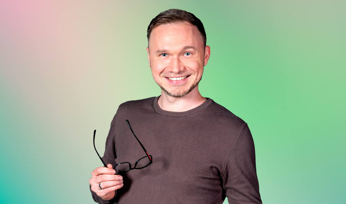Александр Лазарев