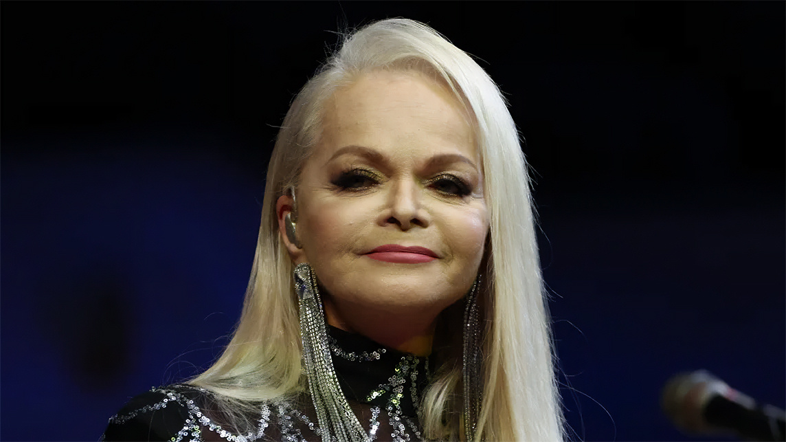 Лариса Долина подала иск к мошенникам о возмещении 176 млн рублей