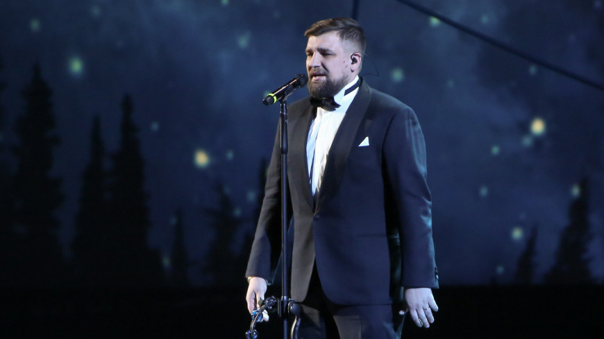 Житель Барнаула на концерте Басты сделал девушке предложение